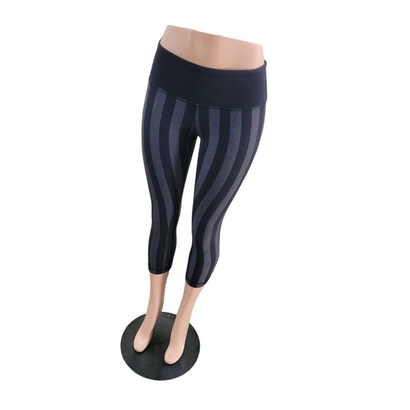 Lululemon Wunder Under Crop Micro Macro Black Heathered Black Size 4 - Picture 2 of 9